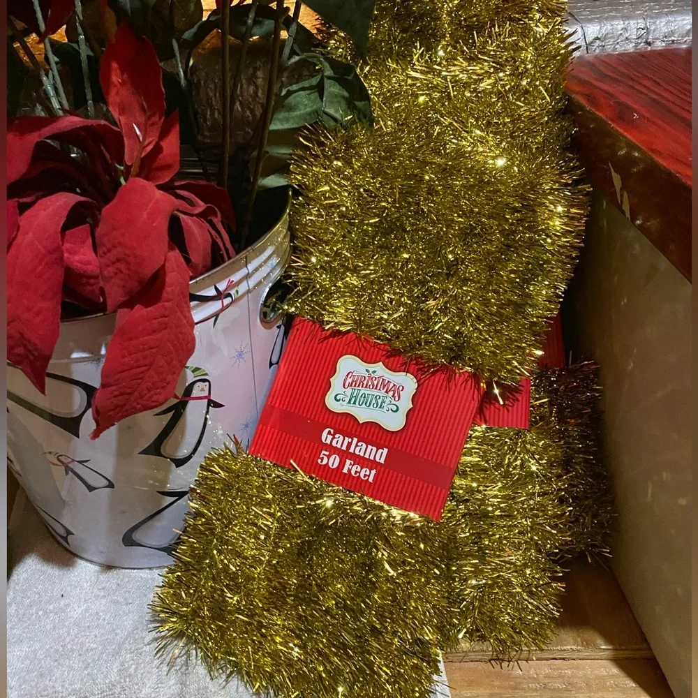 Gold Garland, 4